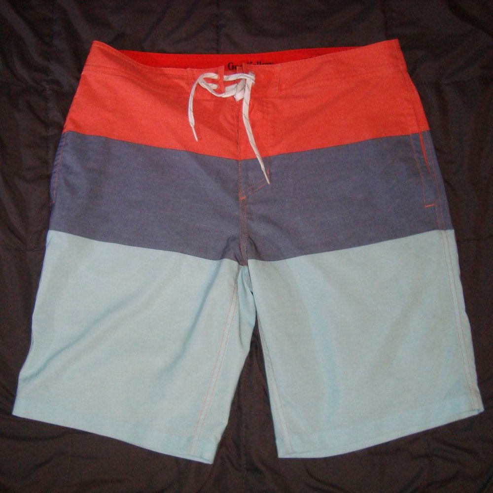 Goodfellow & Co Board Boardshorts Men's Sz 34 Multicolor Quick Dry UPF 50+